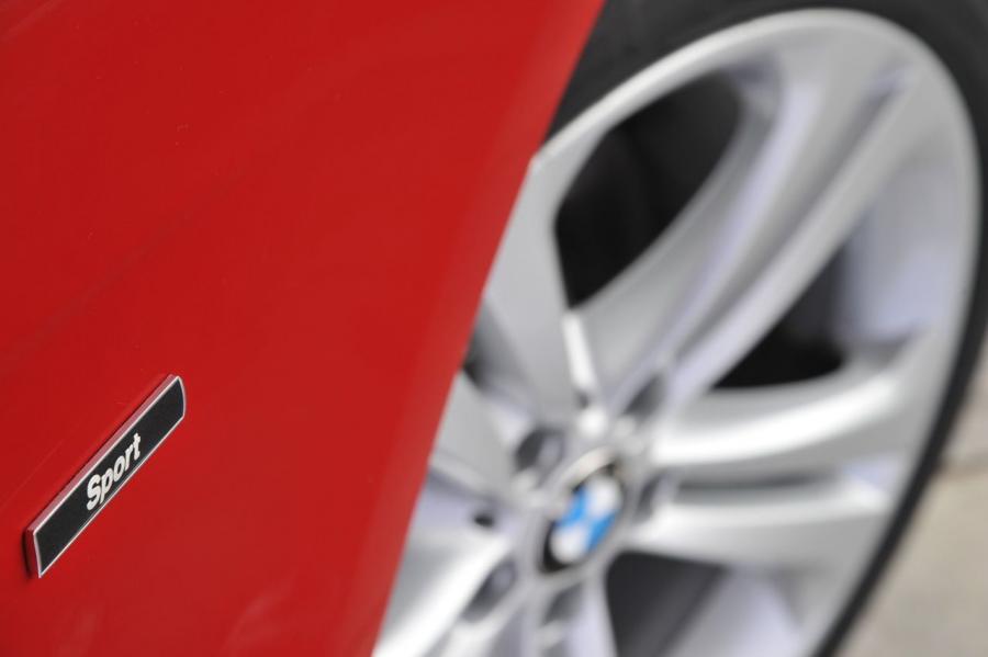  BMW 3-Series 2012 года  (фото 53 из 191)